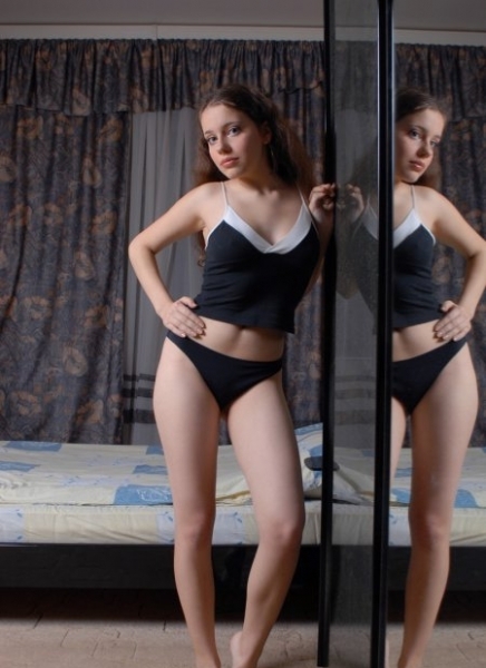 Анкета проститутки Марина - Фото 1, Хнов, 21 год, №20839